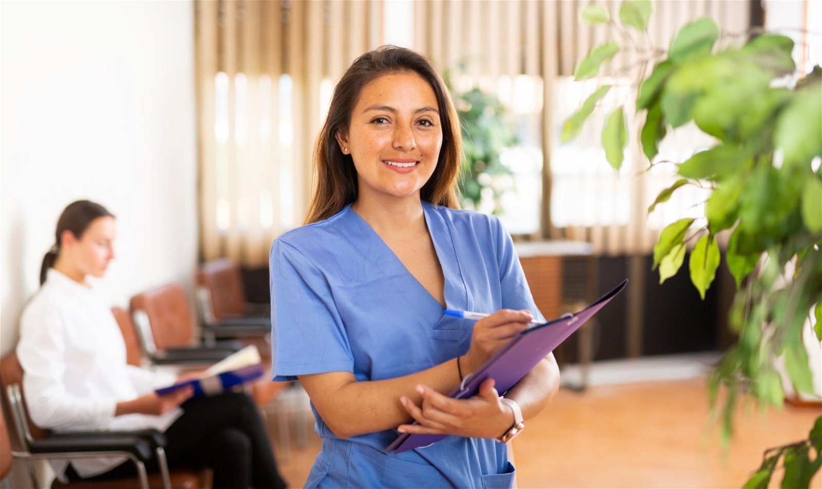 Is Administrative Medical Assistant Career Training Right for You?